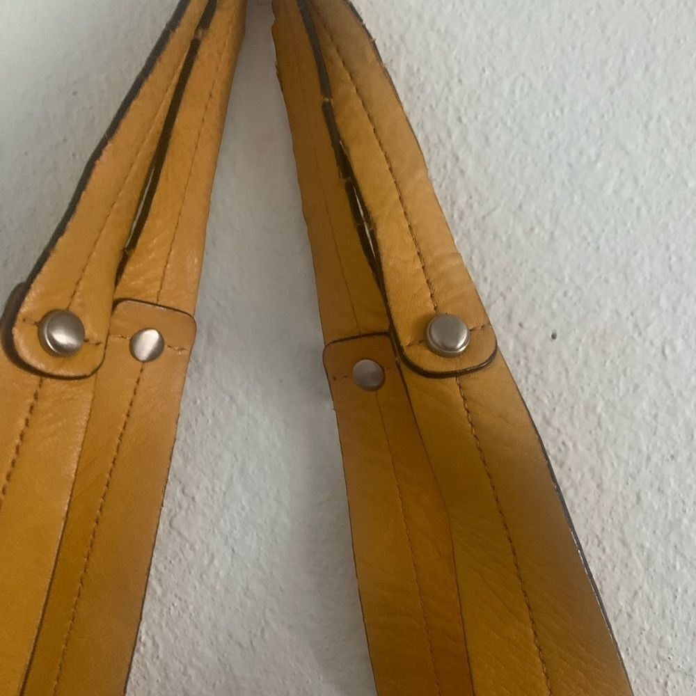 B. Makowsky Mustard Yellow Leather Shoulder Bag - Picture 5 of 9